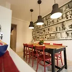 474 Couette-café Rome