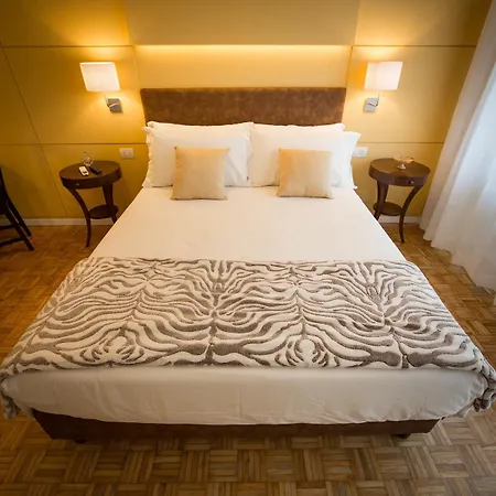 Oda ve Kahvaltı 474 Roma